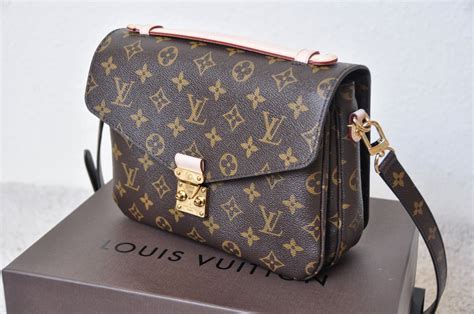 used louis vuitton pochette metis|louis vuitton petit metis.